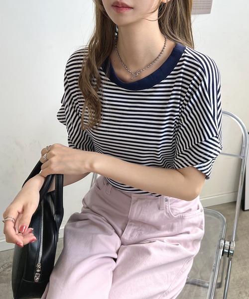 Futier land(フューティアランド)の「【綿100%】ショルダータックTシャツ(Tシャツ/カットソー・レディース・ホワイト/ブラック/ネイビー×ホワイト・FREE)」の3枚目の写真