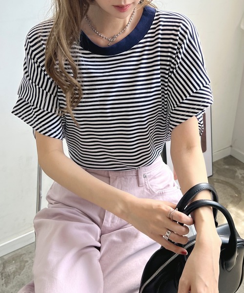 Futier land(フューティアランド)の「【綿100%】ショルダータックTシャツ(Tシャツ/カットソー・レディース・ホワイト/ブラック/ネイビー×ホワイト・FREE)」の21枚目の写真