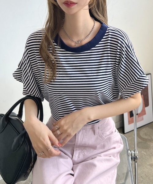 Futier land(フューティアランド)の「【綿100%】ショルダータックTシャツ(Tシャツ/カットソー・レディース・ホワイト/ブラック/ネイビー×ホワイト・FREE)」の13枚目の写真
