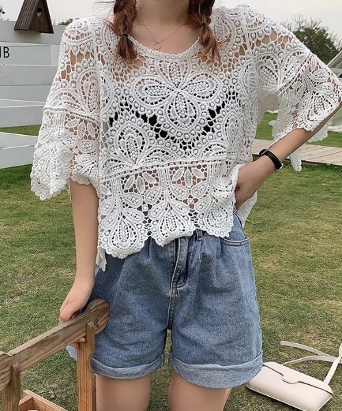 LADY LIKE(レディライク)の「ふっくらレースゆったりトップス(Tシャツ/カットソー・レディース・アイボリー/ブラック/ホワイト・M)」の5枚目の写真
