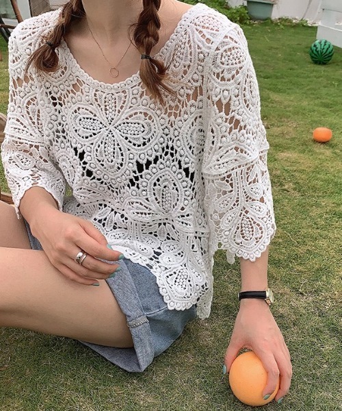 LADY LIKE(レディライク)の「ふっくらレースゆったりトップス(Tシャツ/カットソー・レディース・アイボリー/ブラック/ホワイト・M)」の11枚目の写真