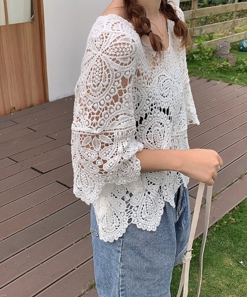 LADY LIKE(レディライク)の「ふっくらレースゆったりトップス(Tシャツ/カットソー・レディース・アイボリー/ブラック/ホワイト・M)」の4枚目の写真
