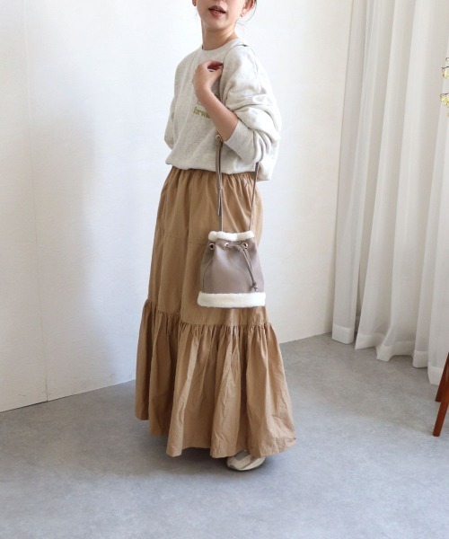 T・S・L（ティーエスエル）の「ムートン風巾着ショルダーバッグ（ショルダーバッグ・レディース・イエロー/パープル/ブラック/グレイッシュベージュ・FREE）」の10枚目の写真