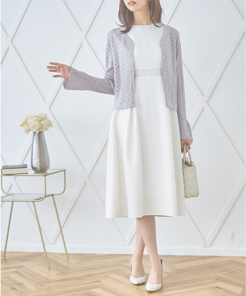 tocco closet（トッコ　クローゼット）の「フラワーボタン袖口フレア透かし編みカーディガン（カーディガン/ボレロ・レディース・アイボリー/ラベンダー・M）」の11枚目の写真