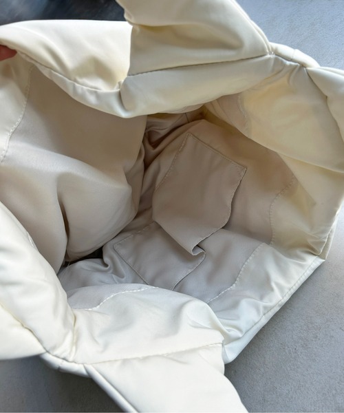 MILLER（ミラー）の「パフトートバッグ（トートバッグ・メンズ・ブラック/アイボリー/グレー・FREE）」の11枚目の写真