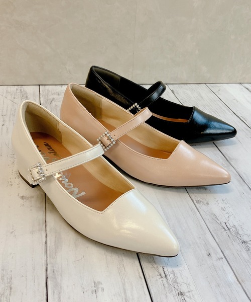 Noubel Voug Relax（ヌーベルヴォーグリラックス）の「ポインテッドトゥメリージェーンパンプス（パンプス・レディース・ベージュ/ブラック/アイボリー・S/LL/3L/M/L）」の4枚目の写真