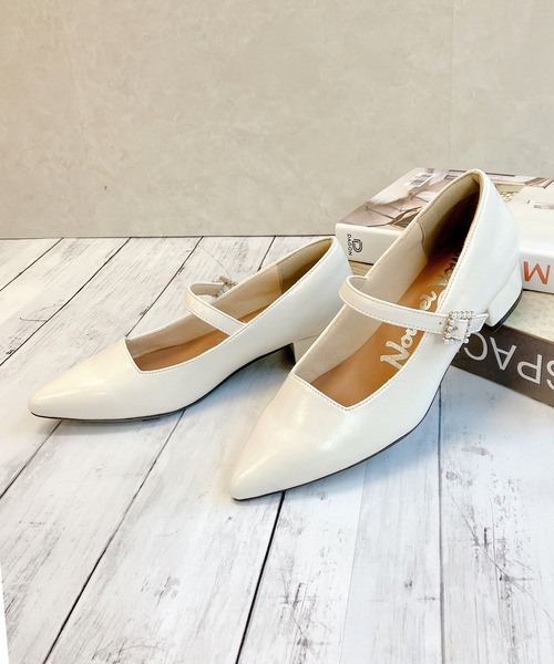 Noubel Voug Relax（ヌーベルヴォーグリラックス）の「ポインテッドトゥメリージェーンパンプス（パンプス・レディース・ベージュ/ブラック/アイボリー・S/LL/3L/M/L）」の14枚目の写真