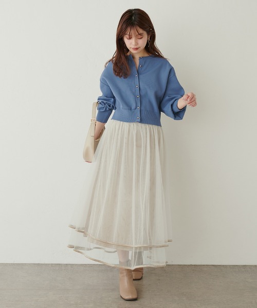 natural couture(ナチュラルクチュール)の「WEB限定 / お家で洗える薄金ころん釦カーディガン(カーディガン/ボレロ・レディース・グレイッシュベージュ/ブラック/オフホワイト/ブルー/その他1/ラベンダー・FREE)」の22枚目の写真