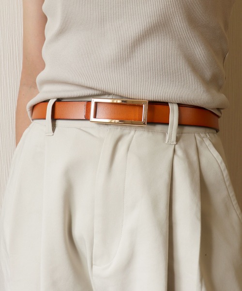 florist（フローリスト）の「【牛革】メンズレディース兼用細めスクエアバックルレザーベルト（ベルト・レディース・レッド系2/ブラック系1/ブラウン系1/レッド系1/ブラック系2/ブラウン系2/ダークブラウン系2/ダークブラウン系1・Msize/Lsize）」の3枚目の写真