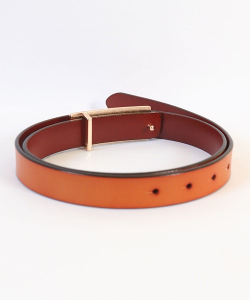 florist（フローリスト）の「【牛革】メンズレディース兼用細めスクエアバックルレザーベルト（ベルト・レディース・レッド系2/ブラック系1/ブラウン系1/レッド系1/ブラック系2/ブラウン系2/ダークブラウン系2/ダークブラウン系1・Msize/Lsize）」の16枚目の写真