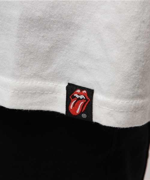 AZUL by moussy(アズールバイマウジー)の「STONESフロントベロVネック半袖T(Tシャツ/カットソー・メンズ・ブラック/ホワイト・SMALL/MEDIUM/X-SMALL/X-LARGE/LARGE)」の7枚目の写真