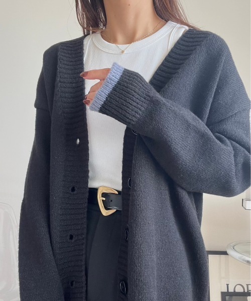 Ada.(エイダ)の「袖口のカラーがアクセント♪ 袖口配色 オーバーサイズ カーディガン(カーディガン/ボレロ・レディース・グレー/ブラック・FREE)」の19枚目の写真