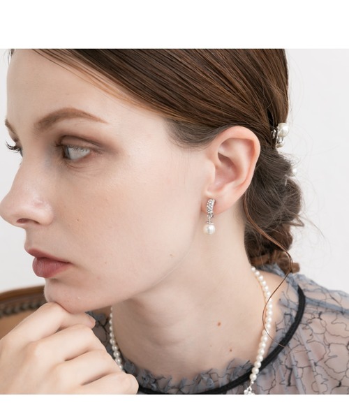 Cupid Heart（キューピッドハート）の「【Cupid Heart】結婚式アクセ！ビジューリング×パールイヤリング（イヤリング・レディース・ゴールド/シルバー・MEDIUM）」の12枚目の写真