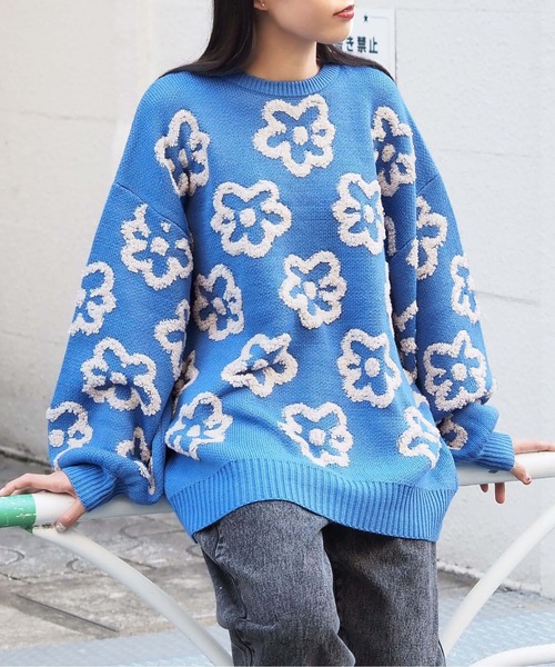 tiptop（ティップトップ）の「【3色展開】フラワージャガードBIGニット
