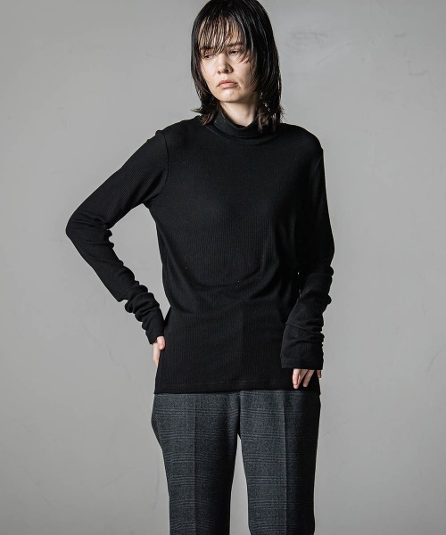 la.f…(ラエフ)の「【WEB限定商品】極上の肌触りカシミヤシルクシアーカットソー(Tシャツ/カットソー・レディース・ブラック系その他/オフホワイト/ライトグレー/ブラック・11号/9号)」の20枚目の写真
