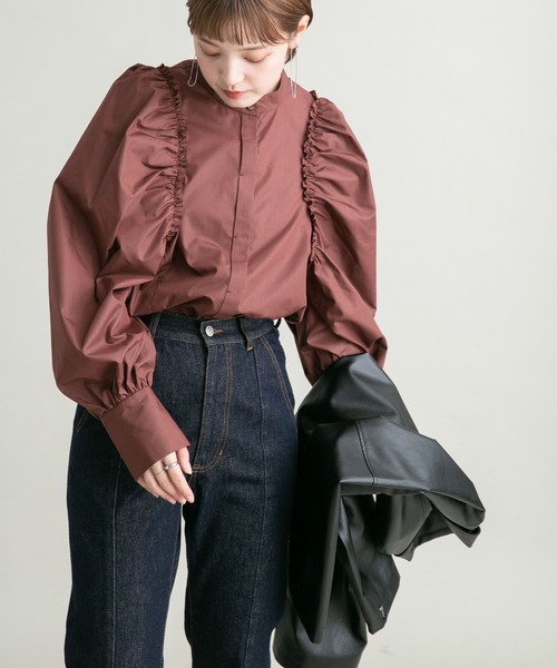 KBF(ケイビーエフ)の「カットオフボリュームスリーブブラウス(シャツ/ブラウス・レディース・オフホワイト/ブラウン系その他・ONE)」の11枚目の写真