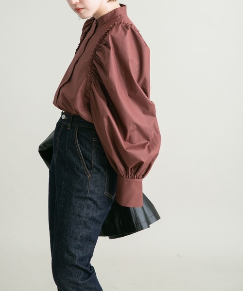 KBF(ケイビーエフ)の「カットオフボリュームスリーブブラウス(シャツ/ブラウス・レディース・オフホワイト/ブラウン系その他・ONE)」の12枚目の写真