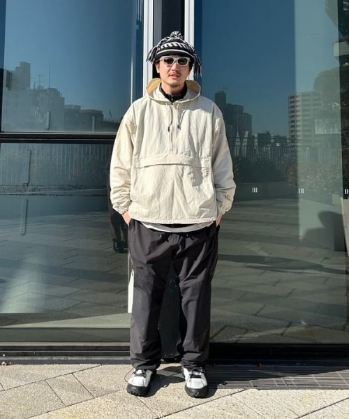 BEAMS（ビームス）の「BEAMS / ナイロン アノラックパーカー（ナイロンジャケット・メンズ・ブラック/グリーン系その他2/ライトグレー・L/S/XL/M）」の6枚目の写真