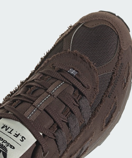 adidas（アディダス）の「シャドウターフ SFTM / Shadowturf SFTM / アディダスオリジナルス adidas Originals（スニーカー・メンズ・ダークブラウン・23.5cm/24.5cm/25.5cm/26.5cm/27.5cm/29.0cm/24.0cm/25.0cm/26.0cm/27.0cm/28.0cm/28.5cm）」の3枚目の写真