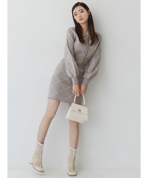 RESEXXY（リゼクシー）の「バイカラーミニニットスカート【セットアップ着用可能】（スカート・レディース・ブラック/ホワイト/ベージュ・FREE）」の16枚目の写真