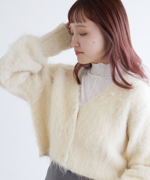 w closet(ダブルクローゼット)の「起毛ショート丈カーディガン w closet(ダブルクローゼット)の「起毛ショート丈カーディガン