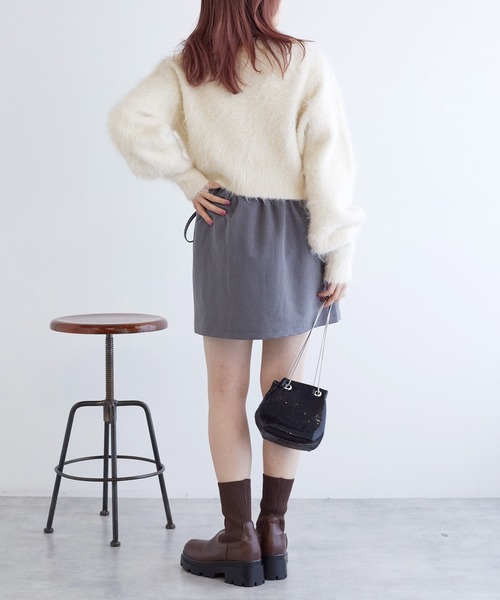 w closet(ダブルクローゼット)の「起毛ショート丈カーディガン(カーディガン/ボレロ・レディース・オフホワイト/ピンク/レッド/モカ/チャコールグレー・FREE)」の10枚目の写真