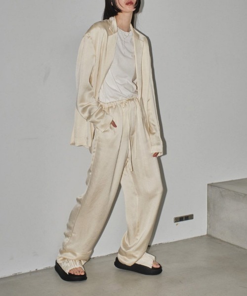 TODAYFUL（トゥデイフル）の「TODAYFUL Satin Over Jacket サテン