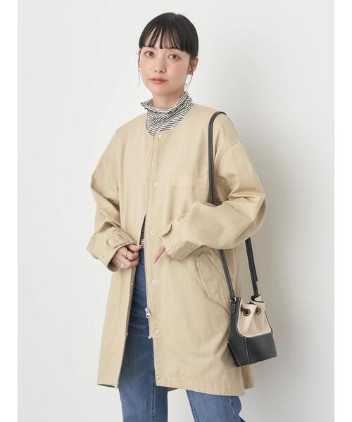 earth music&ecology(アースミュージックアンドエコロジー)の「ノーカラーミドルモッズコート(モッズコート・レディース・アイボリー/ベージュ・FREE)」の4枚目の写真