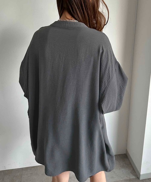 apres jour mignon(アプレジュールミニョン)の「袖ボリュームバンドカラーシャツ【ZOZOTOWN限定アイテム】(シャツ/ブラウス・レディース・ブラック/アイボリー/チャコールグレー/オフホワイト/ダークブルー/ピンク/グリーン/ブルー・フリー/X-LARGE)」の20枚目の写真
