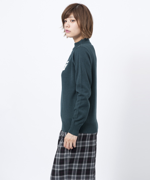 MILKFED.（ミルクフェド）の「CREW SWEATER oui 20th(セーター/ニット）（ニット/セーター・レディース・グリーン/ネイビー/バーガンディー・ONE SIZE）」の4枚目の写真