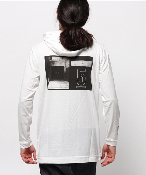 WEGO（ウィゴー）の「WEGO/サイドスリットロングTパーカー（パーカー・メンズ・ブラック/ホワイト・MEDIUM/LARGE）」の12枚目の写真