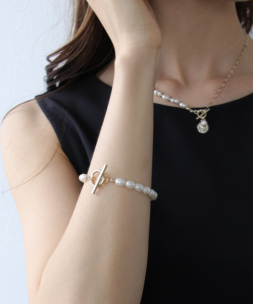 Three Four Time（ｽﾘｰﾌｫｰﾀｲﾑ）の「オーバルパールマンテルブレスレット（ブレスレット・レディース・シルバー/ゴールド・FREE）」の4枚目の写真