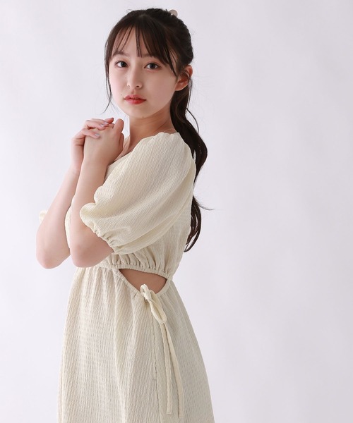 repipi armario(レピピ アルマリオ)の「サイドカットリボンワンピース(ワンピース・キッズ・パープル/ブラック/アイボリー・LARGE/SMALL/MEDIUM)」の11枚目の写真