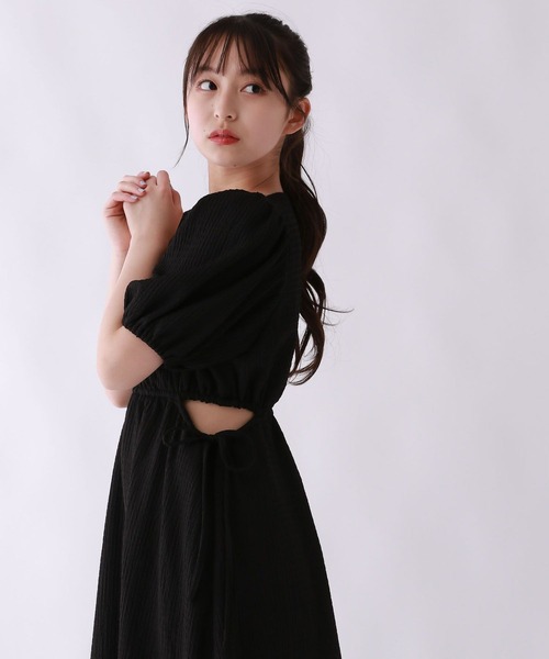 repipi armario(レピピ アルマリオ)の「サイドカットリボンワンピース(ワンピース・キッズ・パープル/ブラック/アイボリー・LARGE/SMALL/MEDIUM)」の9枚目の写真