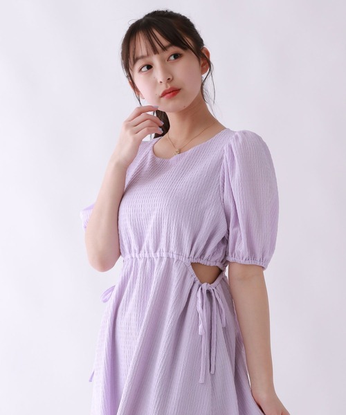 repipi armario(レピピ アルマリオ)の「サイドカットリボンワンピース(ワンピース・キッズ・パープル/ブラック/アイボリー・LARGE/SMALL/MEDIUM)」の8枚目の写真