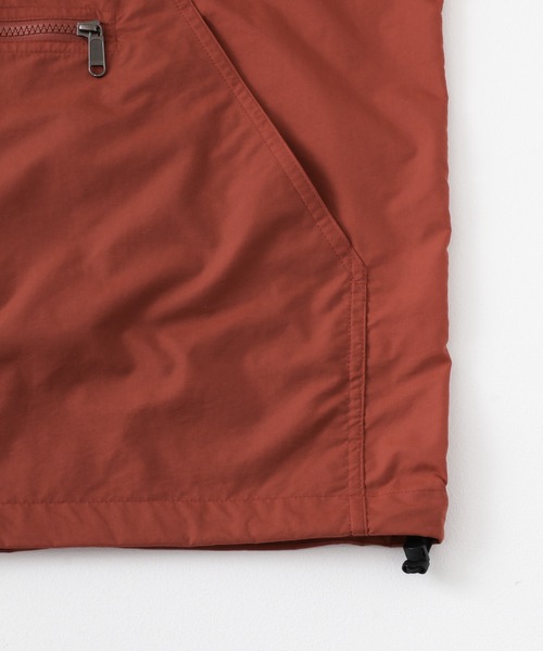 THE NORTH FACE（ザノースフェイス）の「THE NORTH FACE　Compact Anorak（ナイロンジャケット・メンズ・レッド系その他/ベージュ/ブラック・MEDIUM/LARGE）」の5枚目の写真