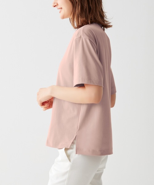 GUNZE（グンゼ）の「KIREILABO/キレイラボ 5分袖オーバーサイズTシャツ クイックドライ＆UVカット（Tシャツ/カットソー・レディース・ブラック/ピンク系その他/オフホワイト/ブラウン/モスグリーン/オリーブ・MEDIUM/LARGE/X-LARGE）」の10枚目の写真