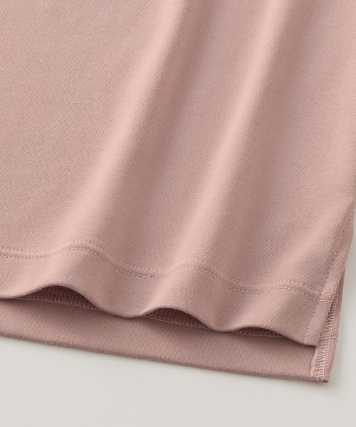 GUNZE（グンゼ）の「KIREILABO/キレイラボ 5分袖オーバーサイズTシャツ クイックドライ＆UVカット（Tシャツ/カットソー・レディース・ブラック/ピンク系その他/オフホワイト/ブラウン/モスグリーン/オリーブ・MEDIUM/LARGE/X-LARGE）」の14枚目の写真