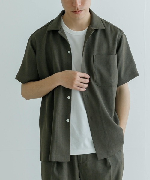 URBAN RESEARCH(アーバンリサーチ)の「『UR TECH DRYLUXE』リネンライクショートスリーブシャツ(シャツ/ブラウス・メンズ・ブラウン/ネイビー/カーキ・MEDIUM/LARGE)」の17枚目の写真