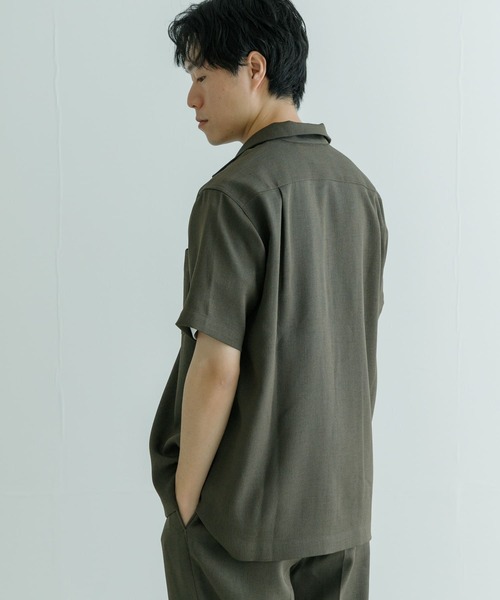 URBAN RESEARCH(アーバンリサーチ)の「『UR TECH DRYLUXE』リネンライクショートスリーブシャツ(シャツ/ブラウス・メンズ・ブラウン/ネイビー/カーキ・MEDIUM/LARGE)」の19枚目の写真