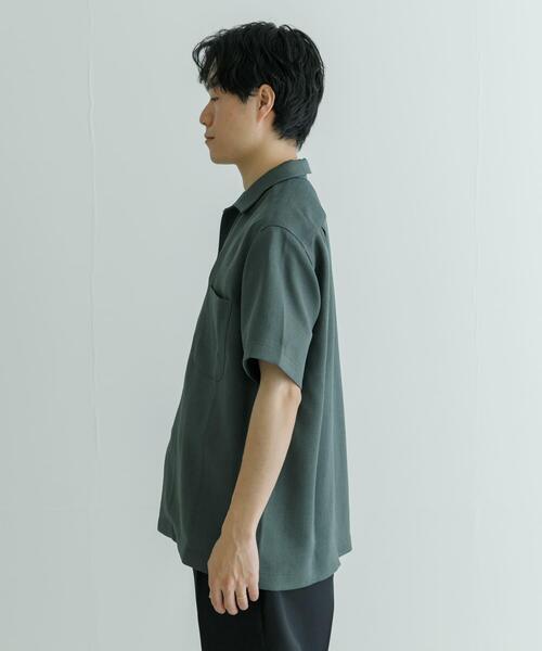 URBAN RESEARCH（アーバンリサーチ）の「『UR TECH DRYLUXE』リネンライクショートスリーブシャツ（シャツ/ブラウス・メンズ・ブラウン/ネイビー/カーキ・MEDIUM/LARGE）」の5枚目の写真
