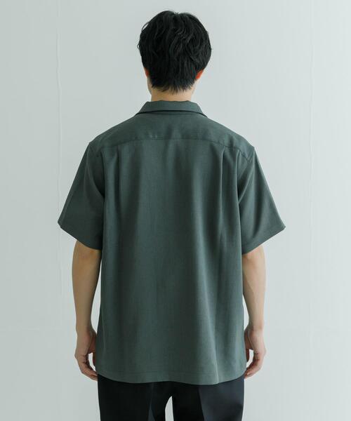 URBAN RESEARCH（アーバンリサーチ）の「『UR TECH DRYLUXE』リネンライクショートスリーブシャツ（シャツ/ブラウス・メンズ・ブラウン/ネイビー/カーキ・MEDIUM/LARGE）」の6枚目の写真
