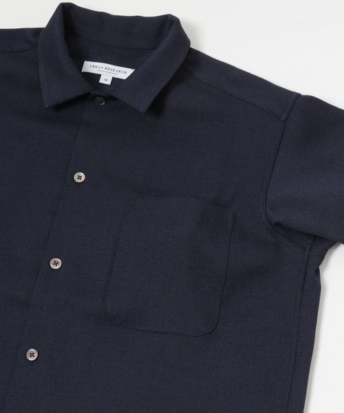 URBAN RESEARCH(アーバンリサーチ)の「『UR TECH DRYLUXE』リネンライクショートスリーブシャツ(シャツ/ブラウス・メンズ・ブラウン/ネイビー/カーキ・MEDIUM/LARGE)」の4枚目の写真