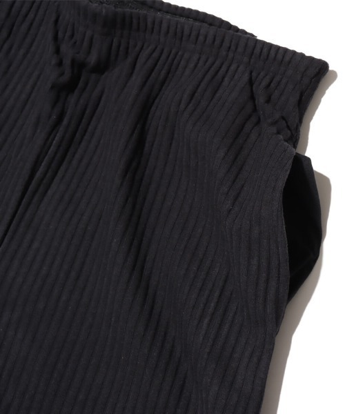 NIKE WMNS High-Waisted Slim 3 Ribbed Shorts / ナイキ