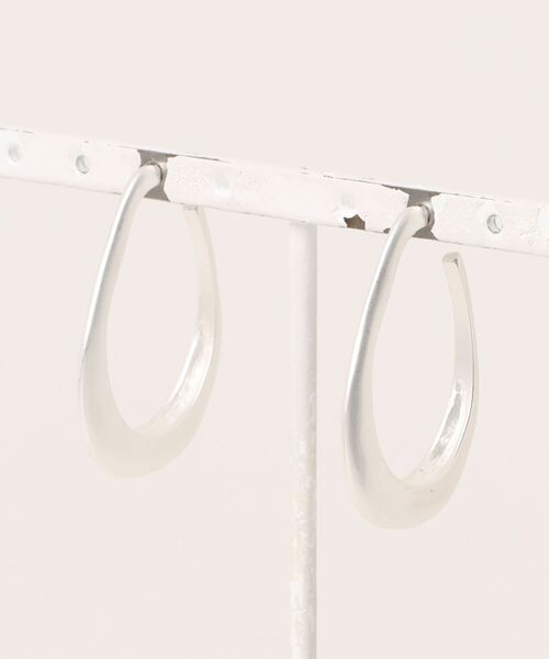 tood.(トード)の「【tood.】フープピアス(ピアス(両耳用)・レディース・シルバー/ゴールド・FREE)」の6枚目の写真
