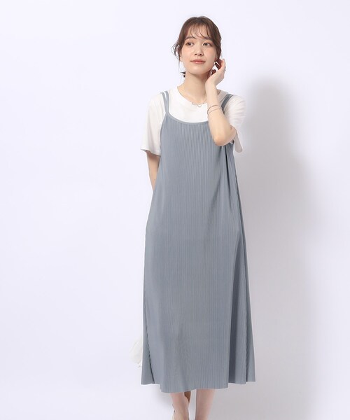 Cutie Blonde（キューティーブロンド）の「◆プリーツキャミワンピース（ワンピース・レディース・ブラウン系/ブラック/ライトブルー・00）」の15枚目の写真