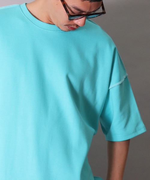 BAYBLO(ベイブロ)の「(BB)【ユニセックス】カラーステッチ オーバーサイズ Tシャツ(Tシャツ/カットソー・メンズ・ライトイエロー/ホワイト系/サックスブルー/エメラルドブルー/ライトピンク・FREE)」の3枚目の写真