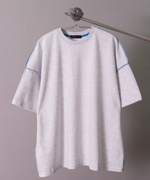 BAYBLO(ベイブロ)の「(BB)【ユニセックス】カラーステッチ オーバーサイズ Tシャツ(Tシャツ/カットソー・メンズ・ライトイエロー/ホワイト系/サックスブルー/エメラルドブルー/ライトピンク・FREE)」の17枚目の写真