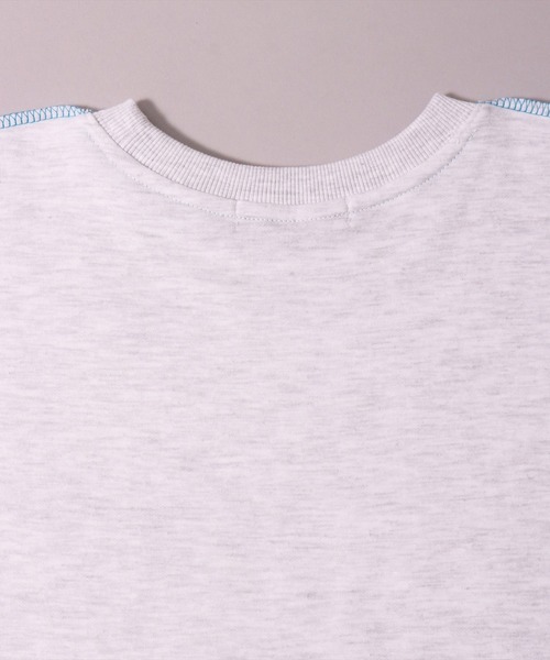 BAYBLO(ベイブロ)の「(BB)【ユニセックス】カラーステッチ オーバーサイズ Tシャツ(Tシャツ/カットソー・メンズ・ライトイエロー/ホワイト系/サックスブルー/エメラルドブルー/ライトピンク・FREE)」の8枚目の写真