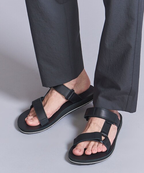 Teva（テバ）の「【別注】 ＜TEVA＞ ユニバーサル スライド レザー